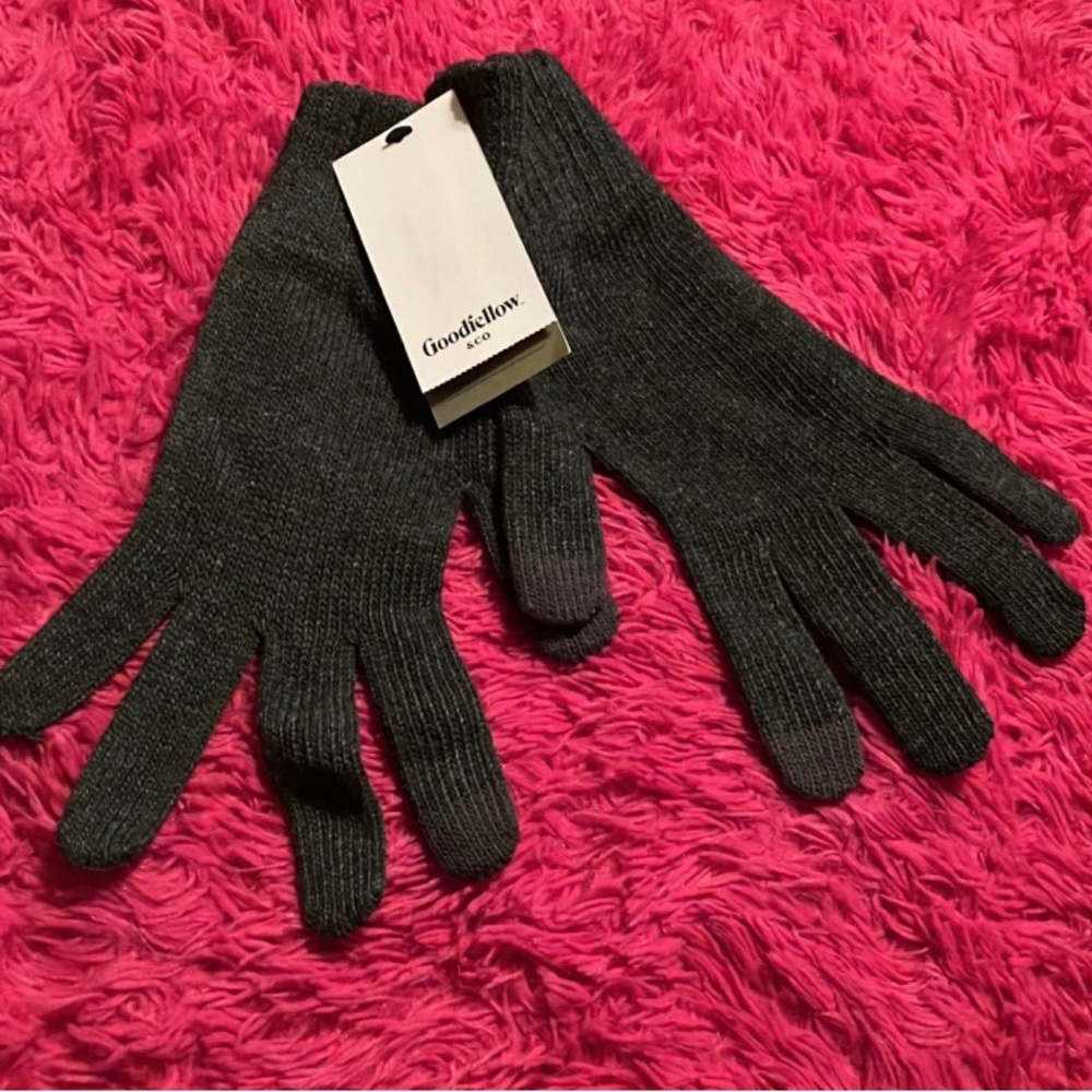 NWT - Goodfellow & Company Gray Gloves - Picture 1 of 5